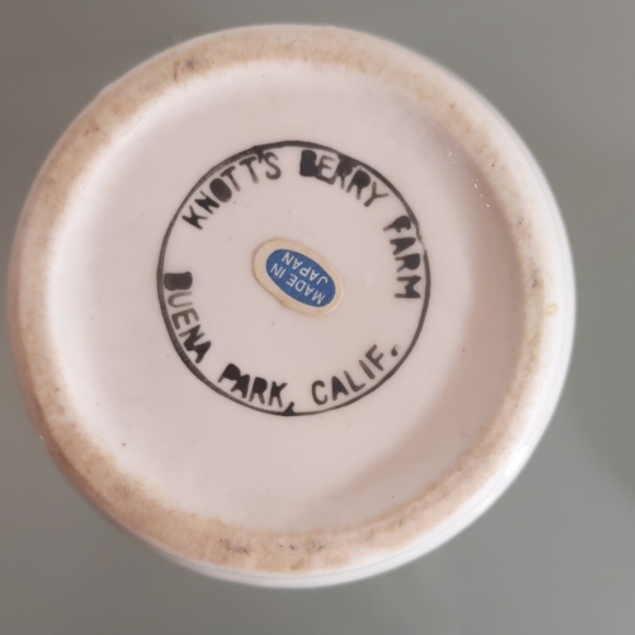 Knott's berry farms sugar holder - Picture 7 of 7